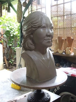 Figure of Tan Yen Cen